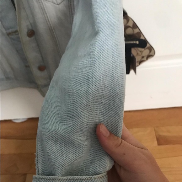Light blue jean jacket - Picture 4 of 4
